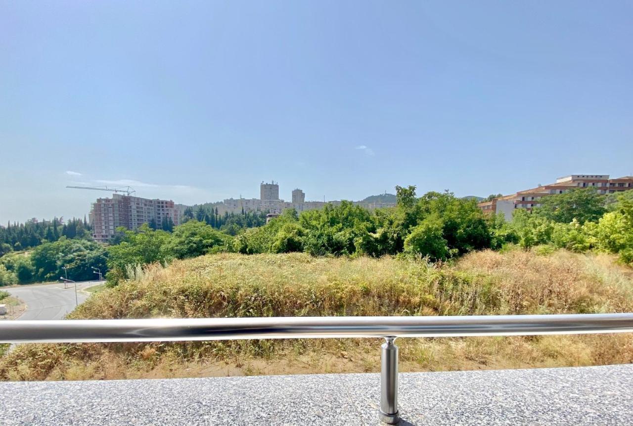 Cozy & Modern 1Br Apart For 4 Guests Next To Medical University & Free Parking スタラ・ザゴラ エクステリア 写真