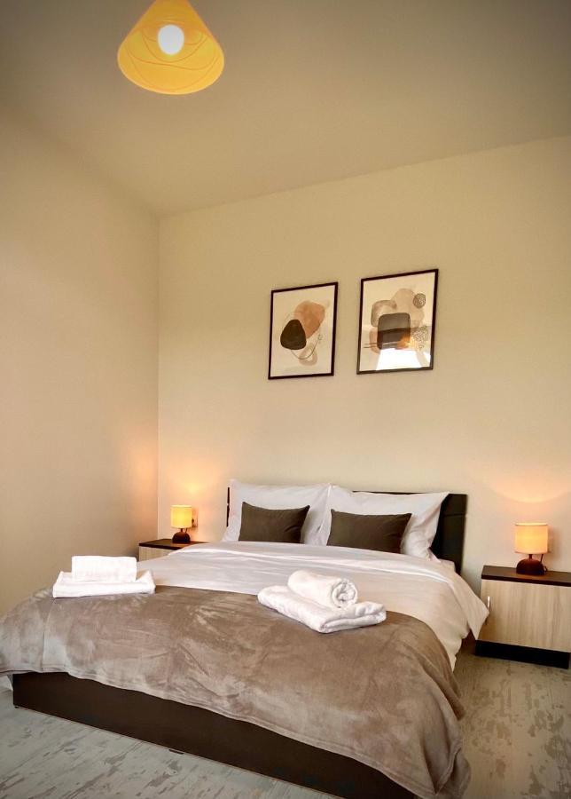 Cozy & Modern 1Br Apart For 4 Guests Next To Medical University & Free Parking スタラ・ザゴラ エクステリア 写真