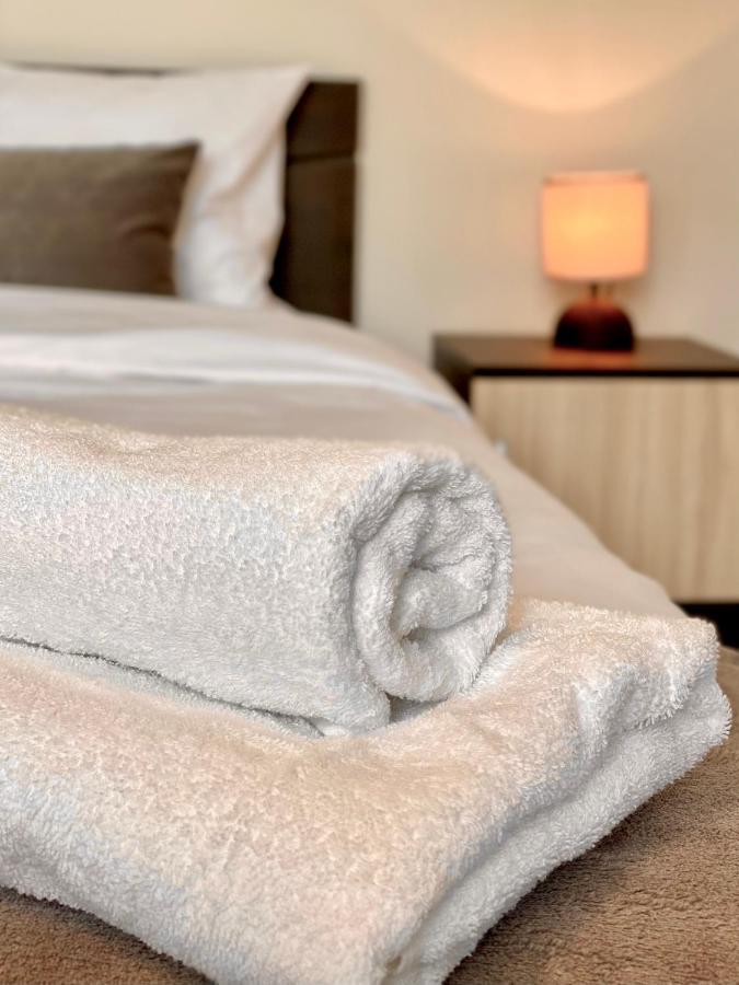 Cozy & Modern 1Br Apart For 4 Guests Next To Medical University & Free Parking スタラ・ザゴラ エクステリア 写真