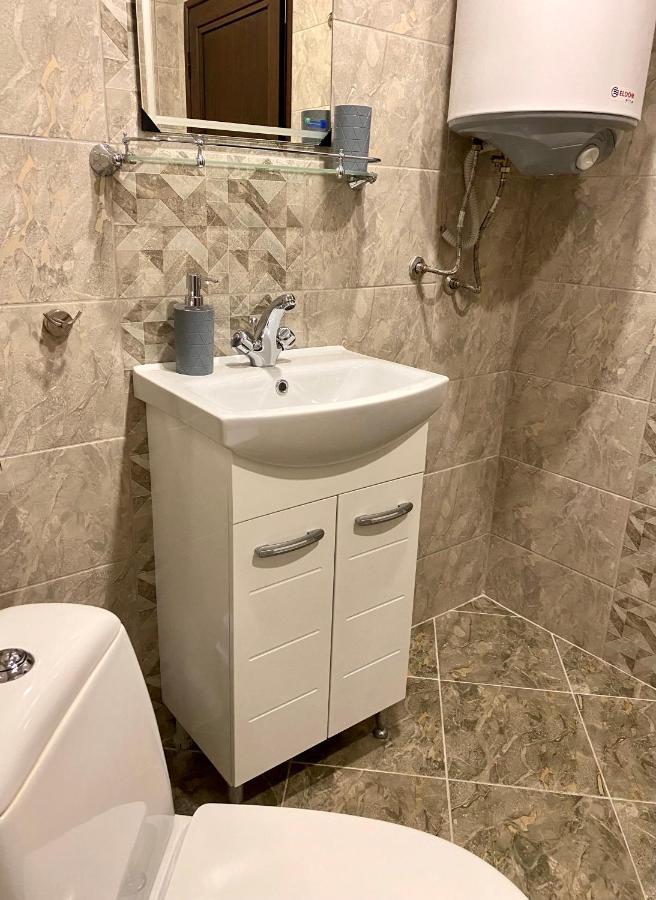 Cozy & Modern 1Br Apart For 4 Guests Next To Medical University & Free Parking スタラ・ザゴラ エクステリア 写真