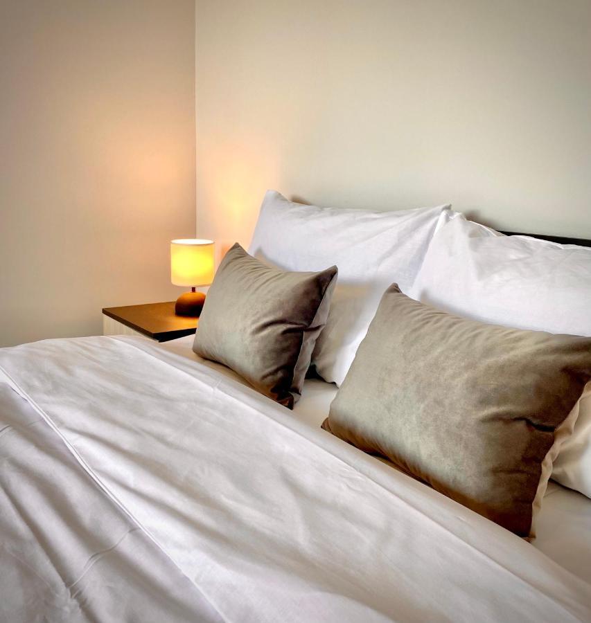 Cozy & Modern 1Br Apart For 4 Guests Next To Medical University & Free Parking スタラ・ザゴラ エクステリア 写真