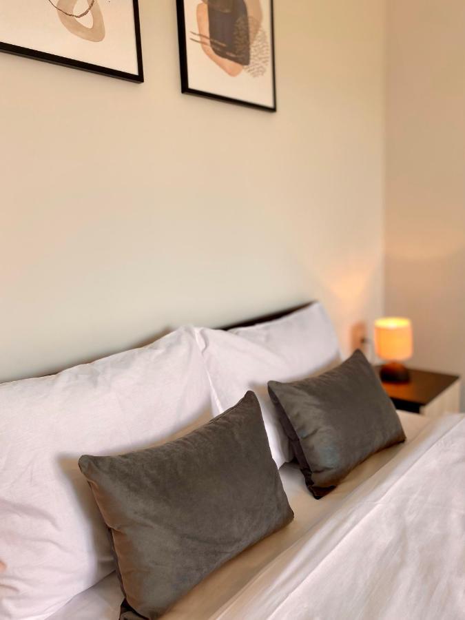 Cozy & Modern 1Br Apart For 4 Guests Next To Medical University & Free Parking スタラ・ザゴラ エクステリア 写真
