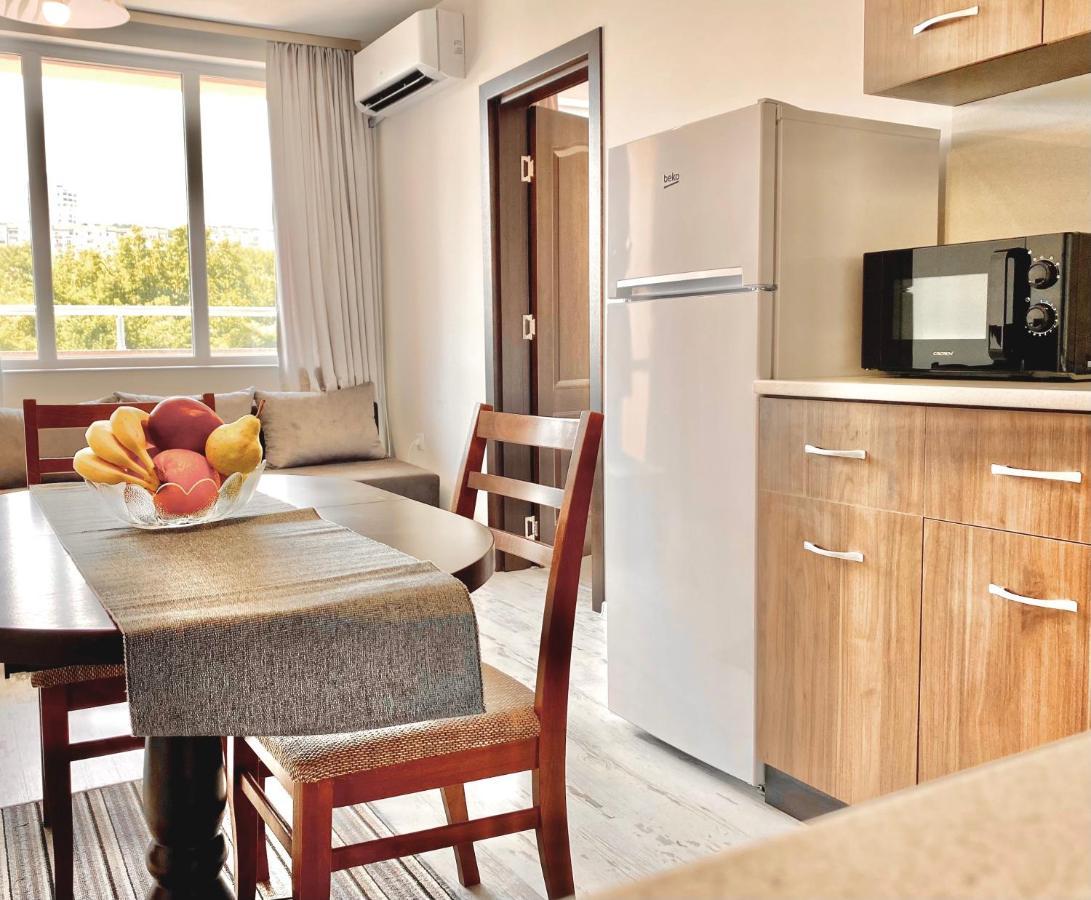 Cozy & Modern 1Br Apart For 4 Guests Next To Medical University & Free Parking スタラ・ザゴラ エクステリア 写真
